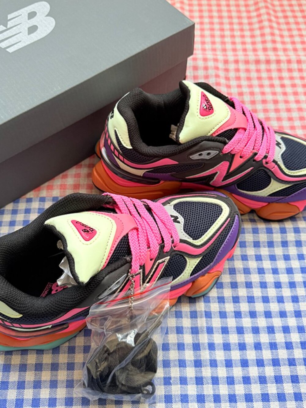 New balance 9060 Multi Color